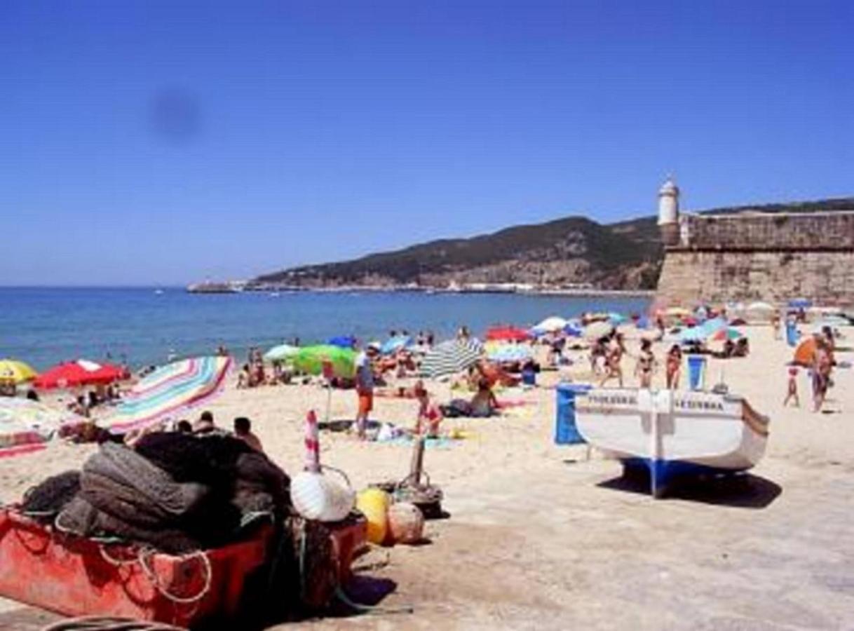 La Em Cima Apartment Sesimbra Bagian luar foto